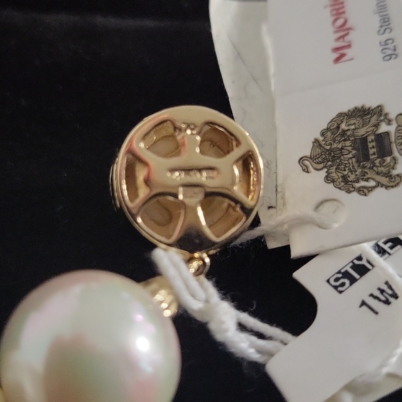 Majorica Single Strand Handmade Pearl Necklace - Picture 6 of 9